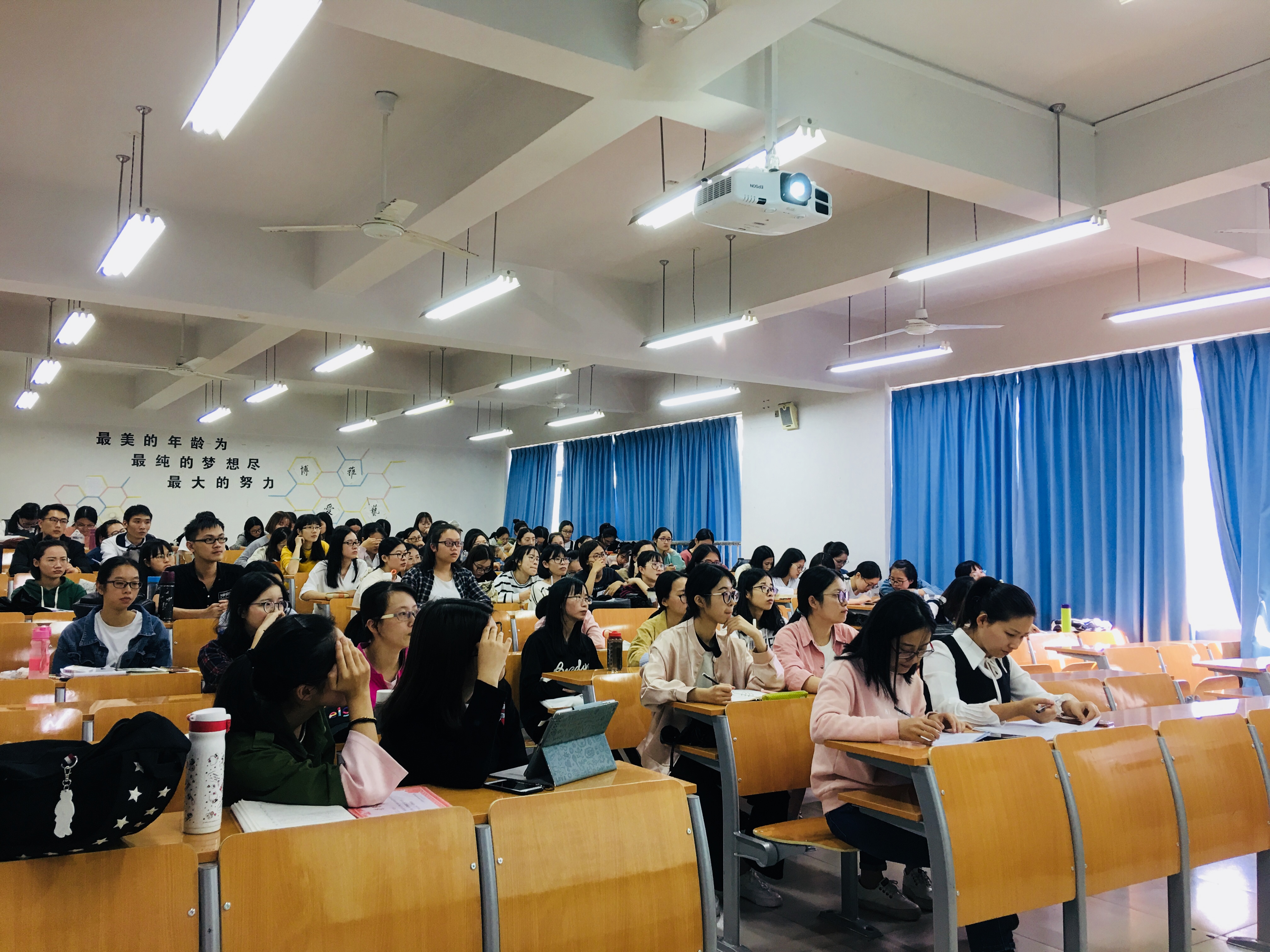 澳门六合彩预测