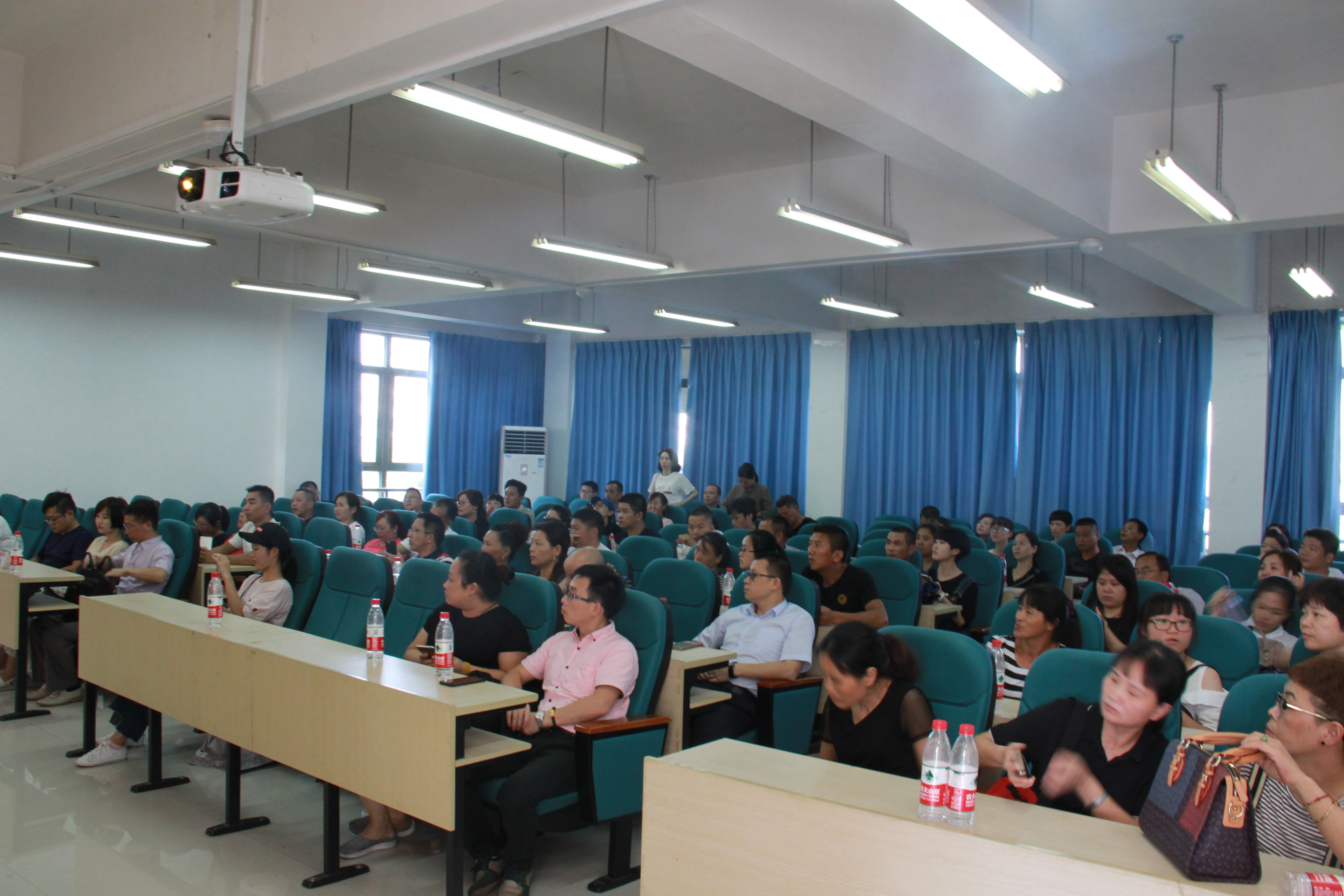 澳门六合彩预测